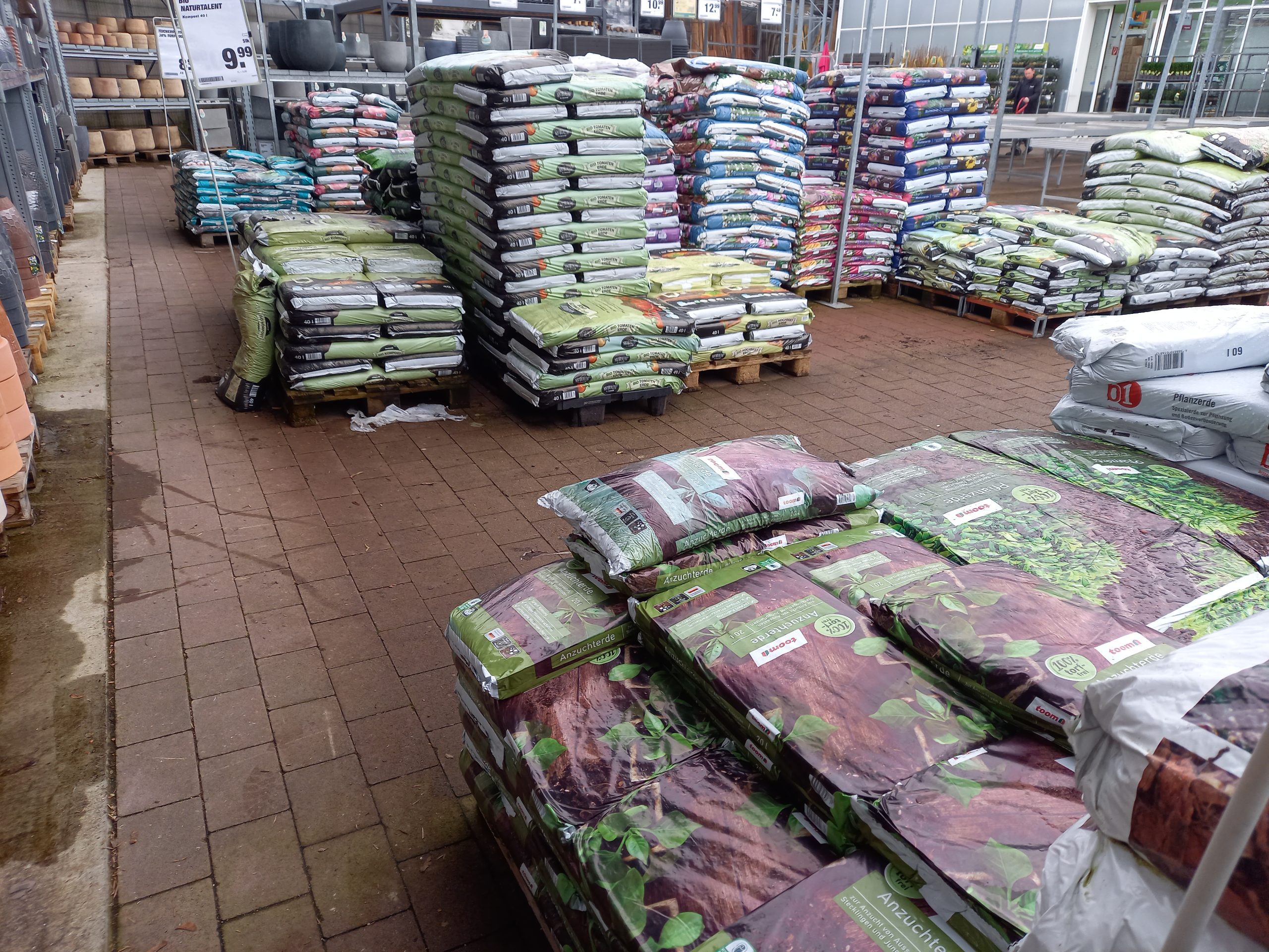 Erde für den Gemüsegarten Welche und wie viel brauche ich? Jofi's